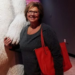 Meet your Posher, Paula